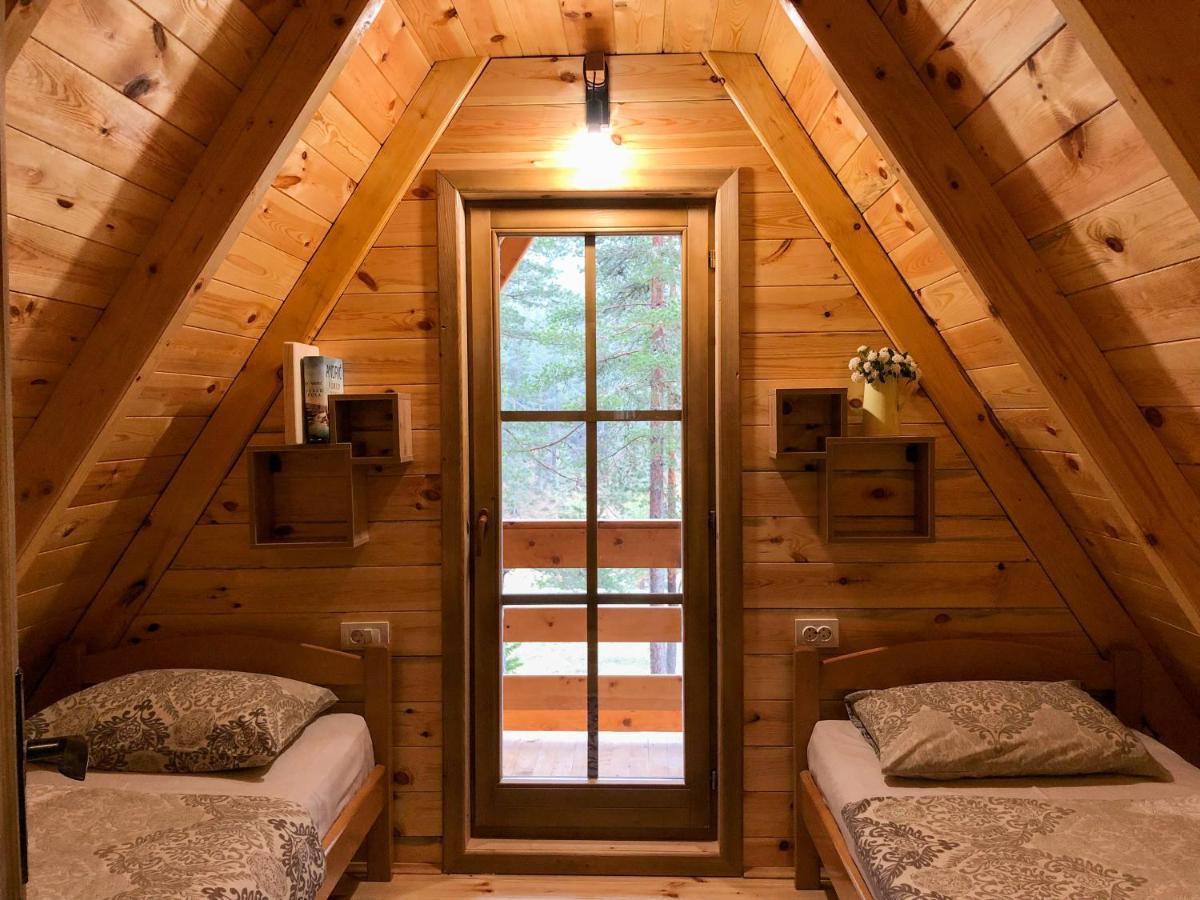 זבליאק The Pine Forest Cottage מראה חיצוני תמונה